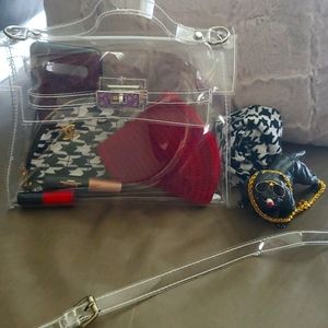 Clear plastic woman  bag . Cute and casual.
